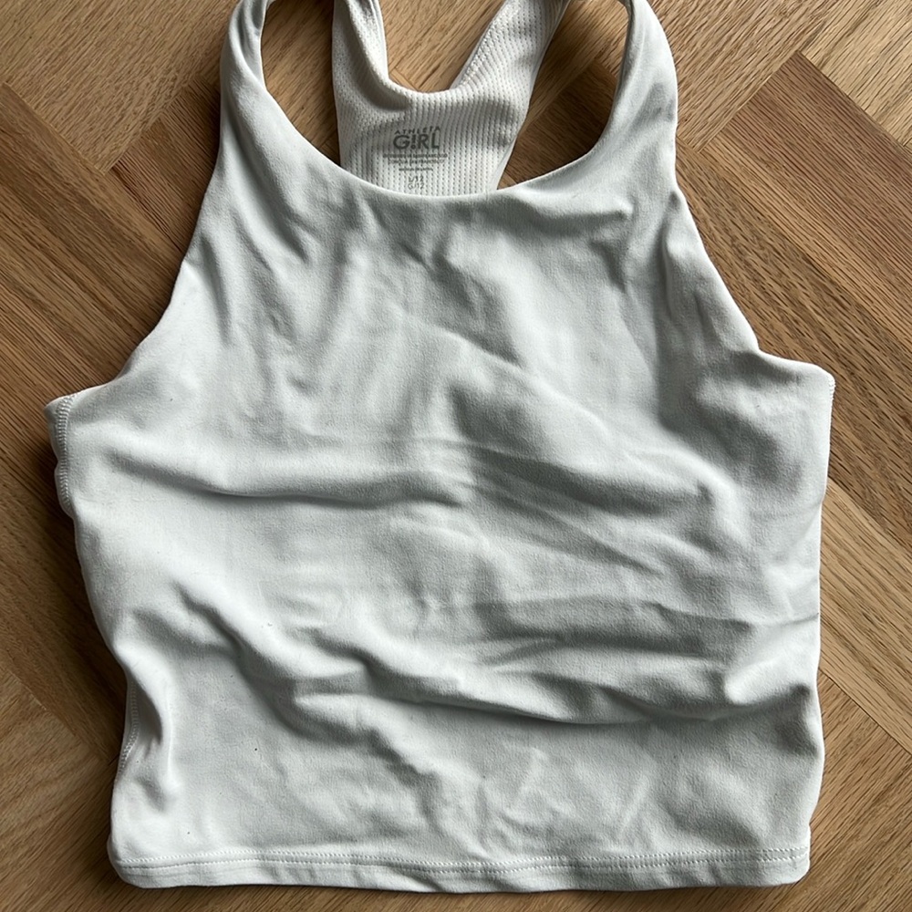 Athlete girls white crop tank/bra
Girls lg/12